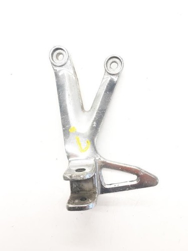 Left rear turntable yamaha - left,