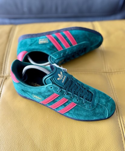 Brand new adidas originals - new,