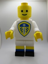 24cm Custom Brick-Style Leeds