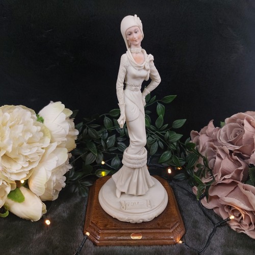 Exquisite vintage auro belcari - exquisite,