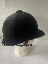 Champion Black Velvet 54cm
