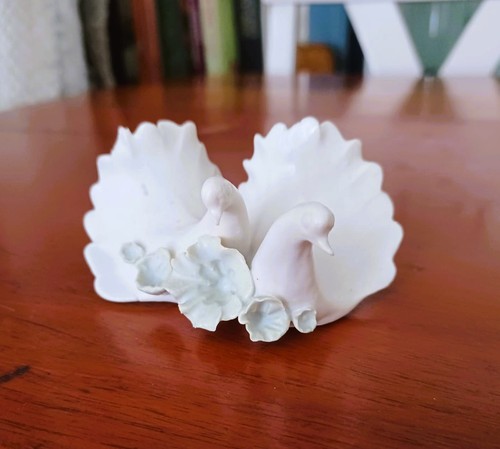Chessell studio pottery two - chessell,