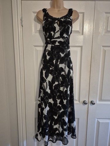 Black white lined chiffon - black,