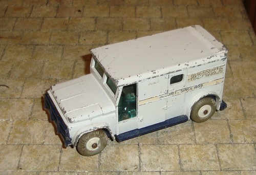 Dinky toys brinks - ,