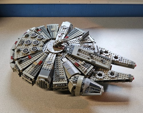 Lego star wars millennium - star,