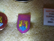 RARE OLD NORTHAMPTON TOWN FOOTBALL CLUB (4) TINY ENAMEL BROOCH PIN BADGE