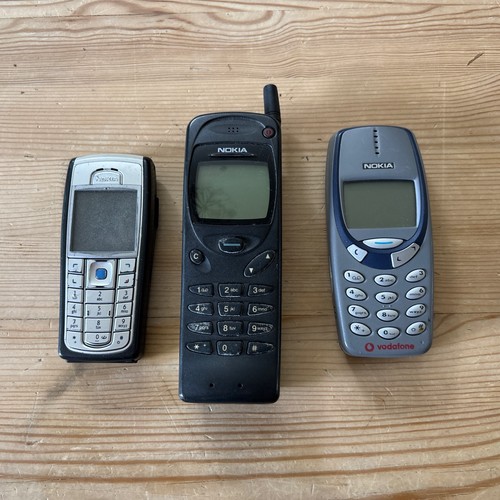 Vintage nokia mobile - x,