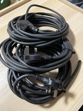 Outdoor Rubber 3 Core Cable With Moulded 13 Amp 3 Pin Plug. Approx 7.5 Mtrs