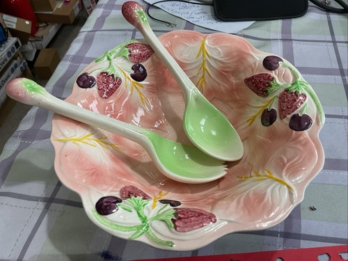 Beswick leaf design - leaf, bowl