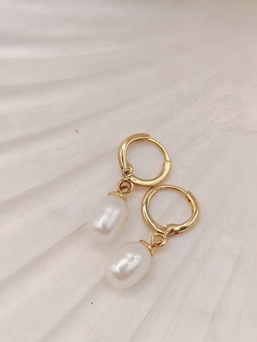 Gold plated real pearl - gold-plated,