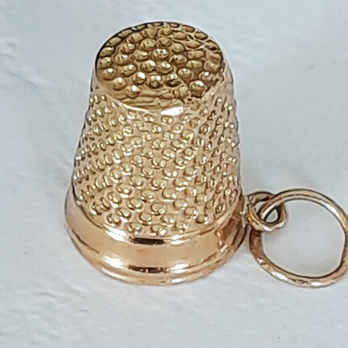 9ct gold miniature thimble - gold,