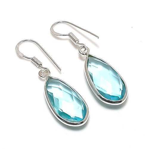 Faceted swiss blue - blue, topaz