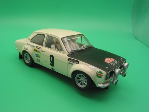 Scalextric mk1 escort working - escort,
