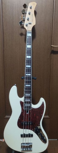 Sire string marcus miller - 4-string,