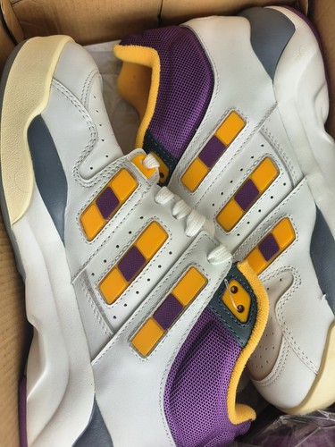 Rare adidas torsion - rare, court