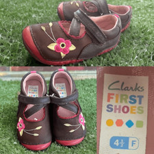 Clarks Baby infant Toddler Floral Embroidered Leather Mary Jane Shoes Size 4.5