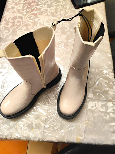 New look women 8 beige - new,
