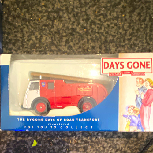 Lledo days gone - days, fire