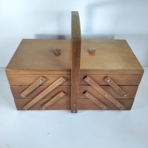 Cantilever tier wooden - 3,