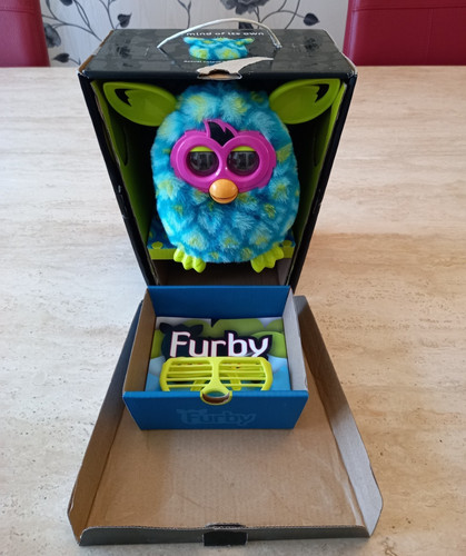 Boxed hasbro furby boom blue - furby,