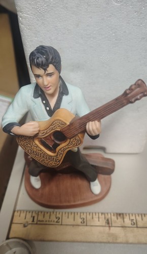Elvis presley guitar player - guitar,