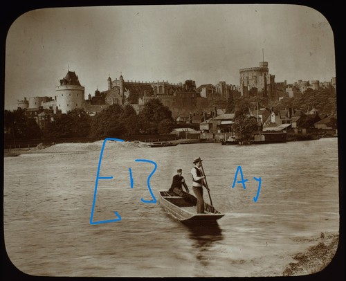 Photo punting windsor - punting, at
