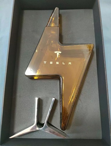 Tesla decanter tequila - tesla,