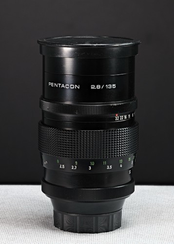 Pentacon bokeh monster lens - pentacon,