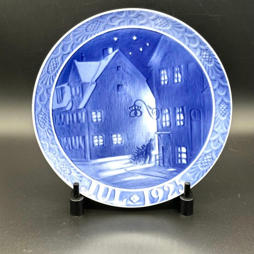 Royal copenhagen 1925 ear - royal,