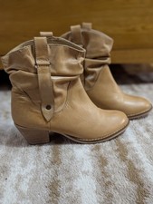 Barratts Tan Leather Cowboy