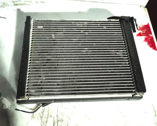 Toyota yaris hybrid matrix - toyota, ac