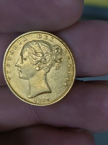 1869 queen victoria - victoria, gold