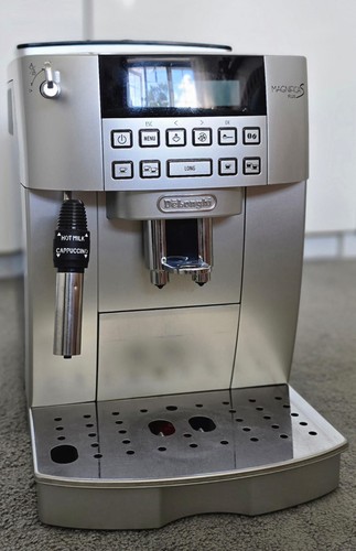 Delonghi magnifica plus - delonghi,
