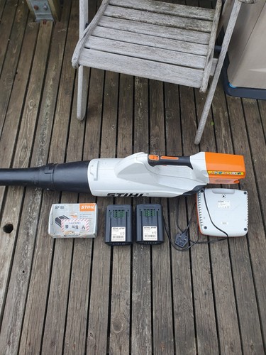 Cordless leaf blower - cordless,
