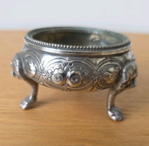 Antique silver plate lions - plate,