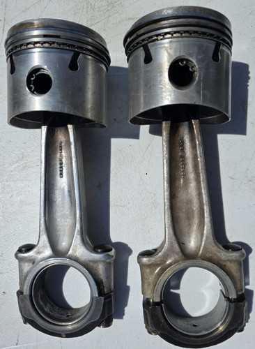 Norton 750 pistons - 750,