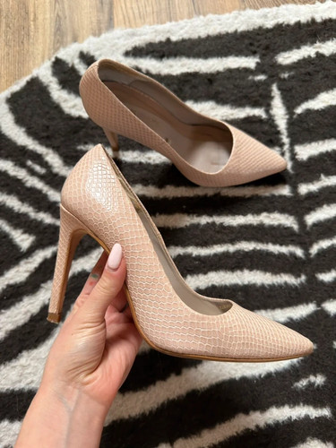 Zara textured heals size - -, 3