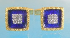 Beautiful Pair 18 Carat Gold