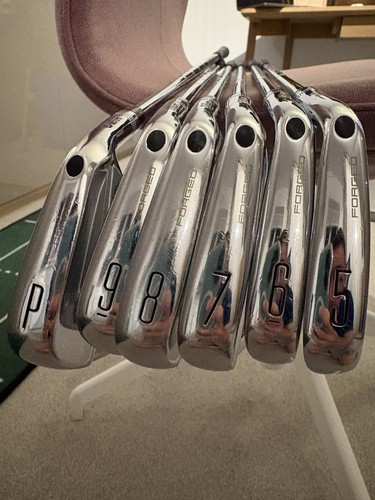 Wilson staff model - staff,