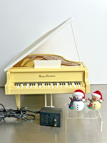Vtg magical christmas piano - vtg, 12