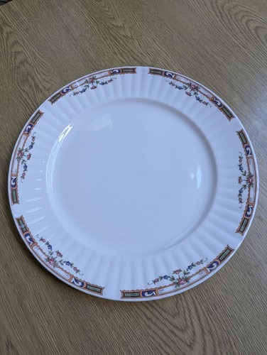 Royal stafford dinner plates - stafford,