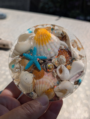 Thick round resin - thick,