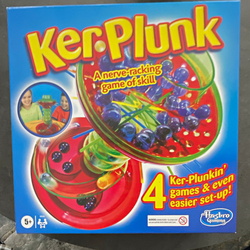 Hasbro kerplunk skill action - &,