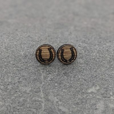Round horseshoe stud earring - round,