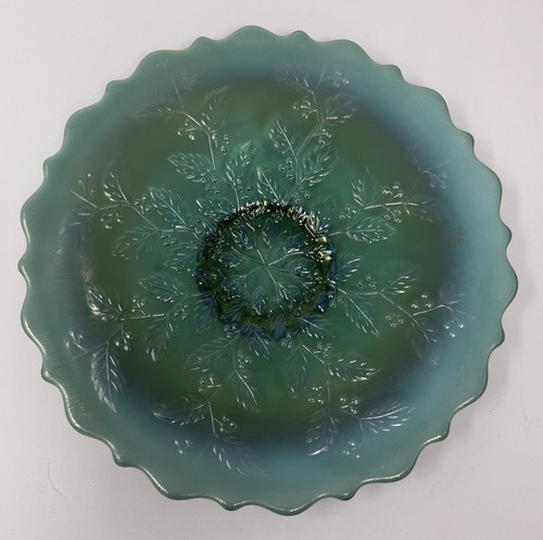 Fenton art glass green - fenton,