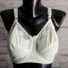 Bali 34D Flower Retro Pointy