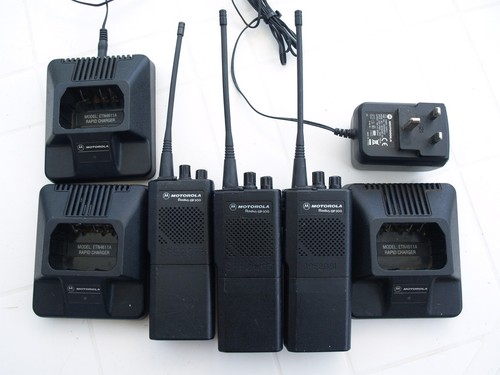 Motorola gp300 uhf - uhf, radios