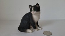 Leonardo Black and White Cat Figurine 9cm high