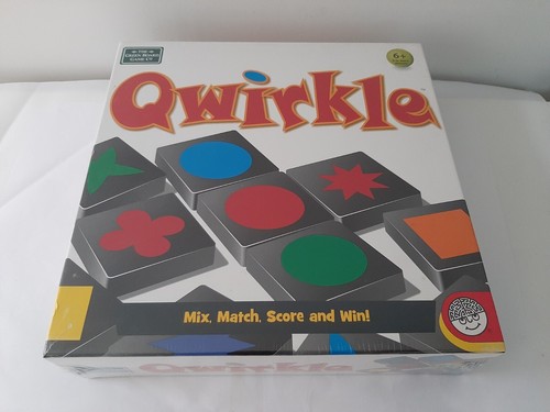 Qwirkle board game fun - qwirkle,