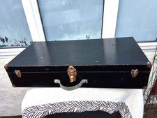 LARGE VINTAGE BLACK CARPENTERS TOOL BOX with  METAL HANDLE